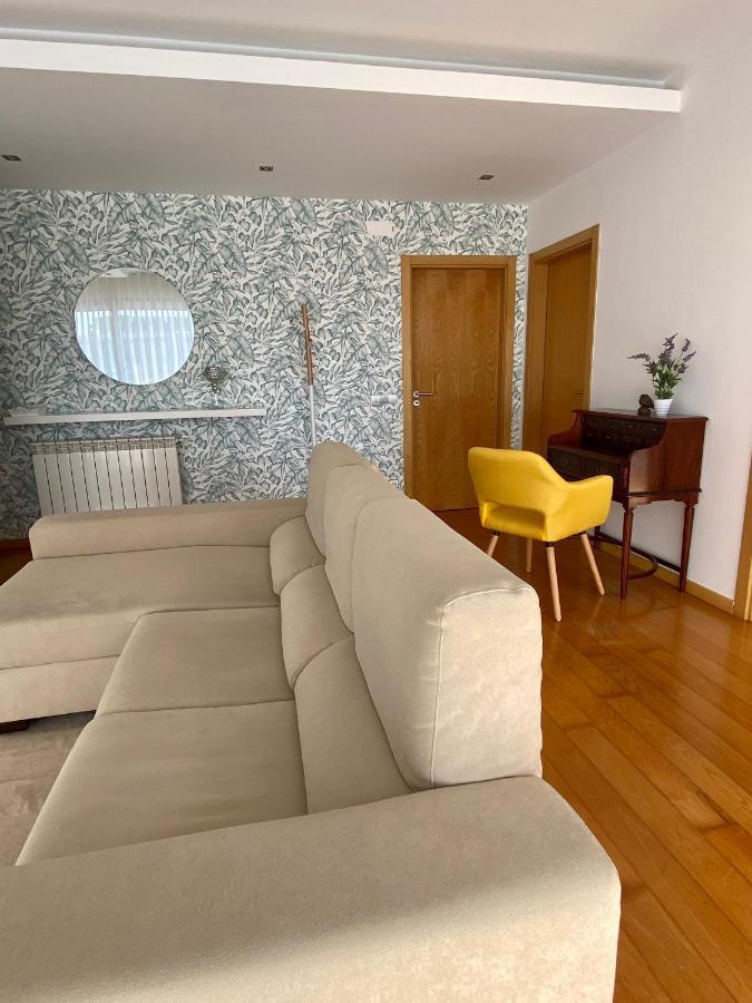 Apartamento O Albuquerque - Centro Cidade Alcobaça Esterno foto