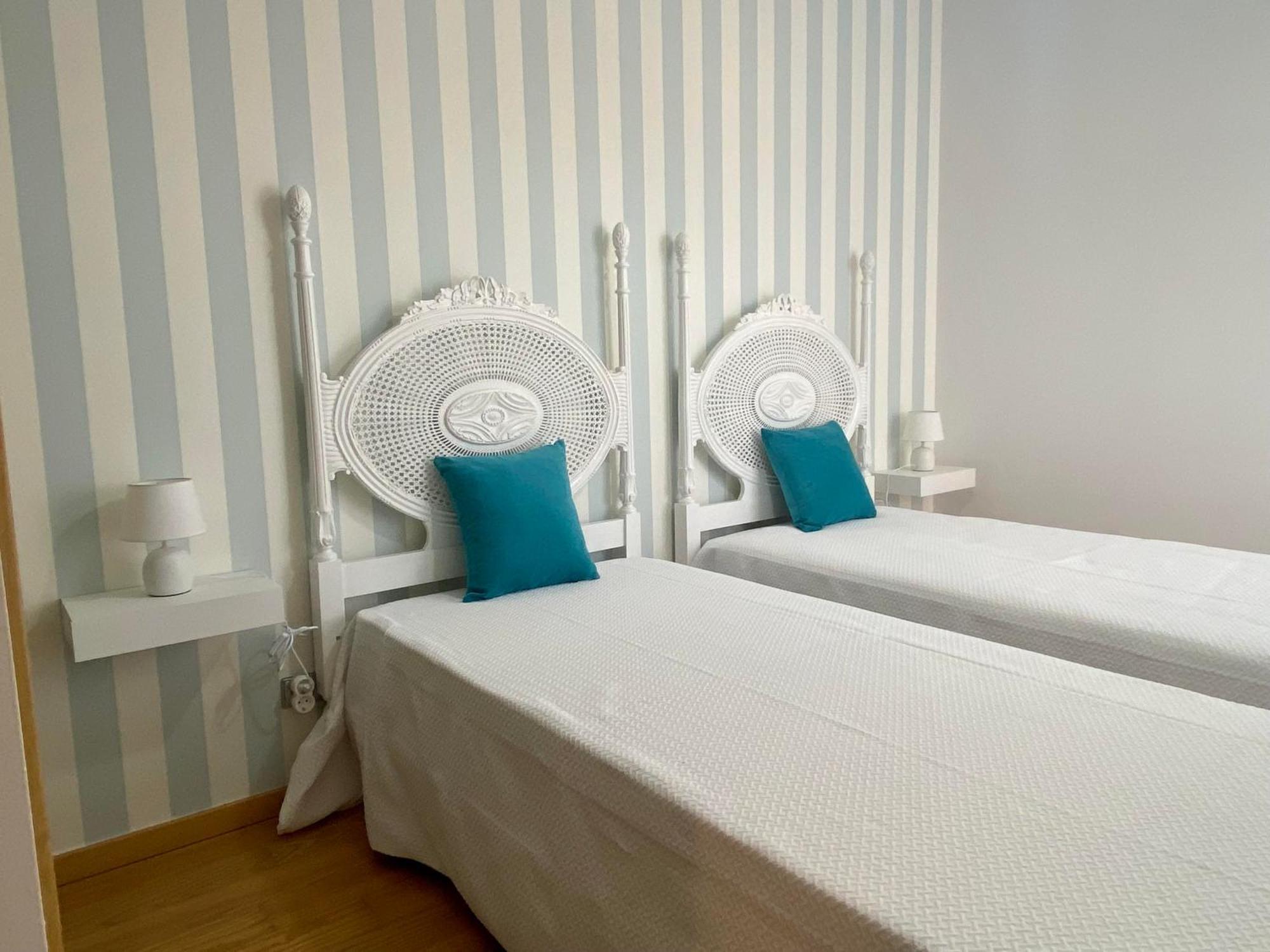 Apartamento O Albuquerque - Centro Cidade Alcobaça Esterno foto